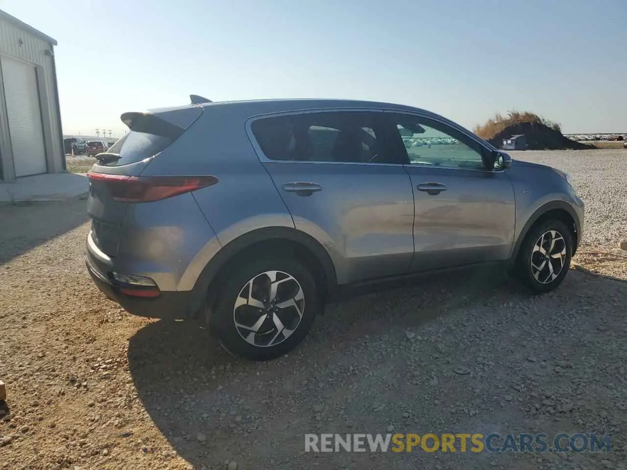 3 Photograph of a damaged car KNDPMCAC7L7664806 KIA SPORTAGE 2020