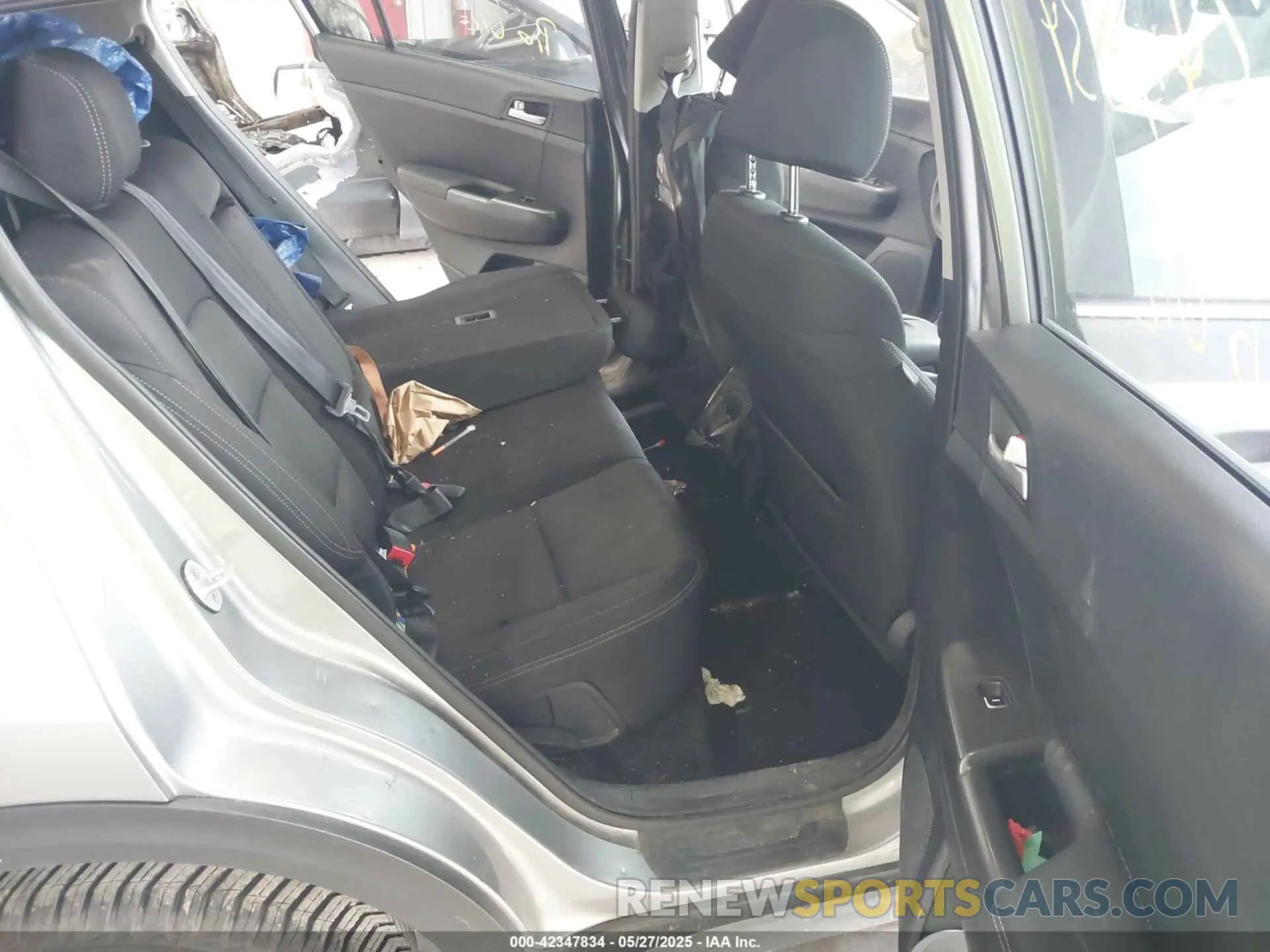 8 Photograph of a damaged car KNDPMCAC7L7667544 KIA SPORTAGE 2020