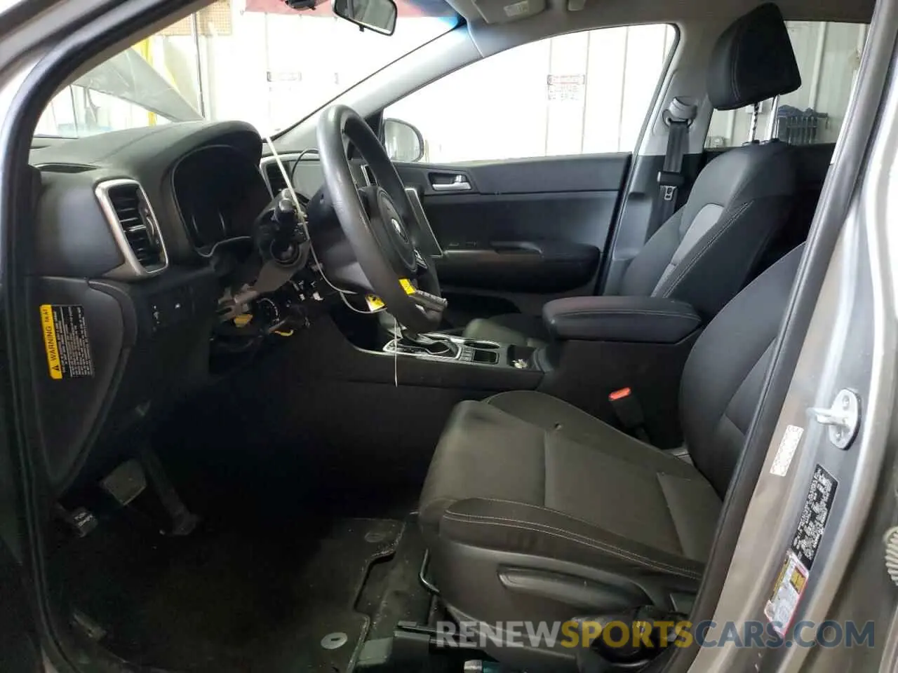 7 Photograph of a damaged car KNDPMCAC7L7693917 KIA SPORTAGE 2020