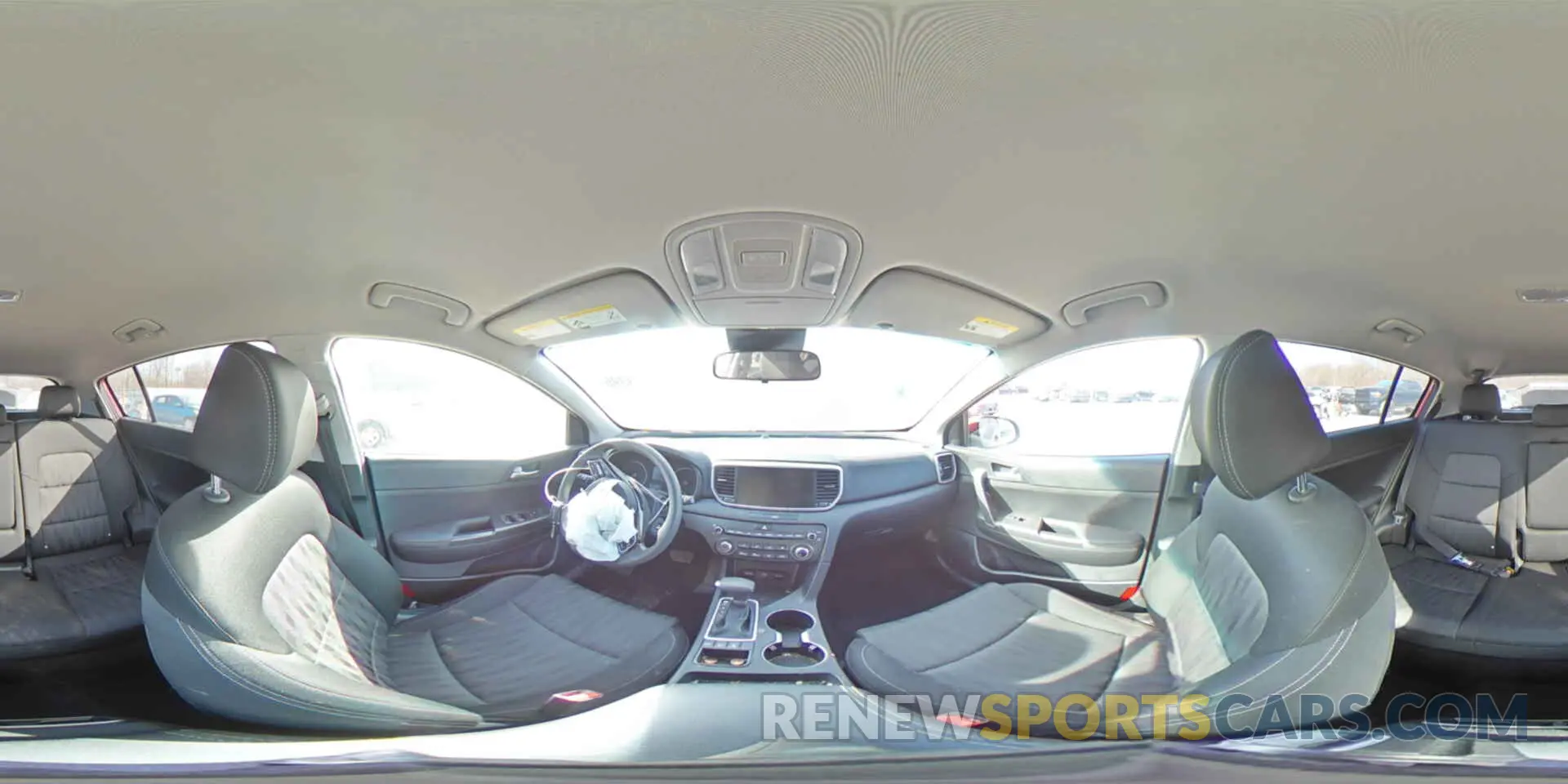 14 Photograph of a damaged car KNDPMCAC7L7734319 KIA SPORTAGE 2020