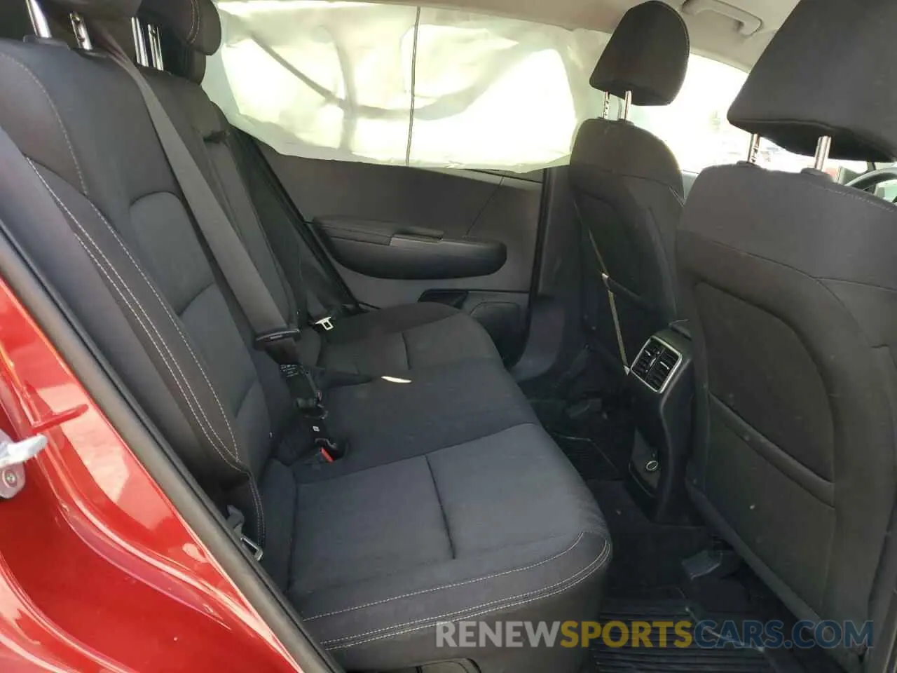 12 Photograph of a damaged car KNDPMCAC7L7778465 KIA SPORTAGE 2020