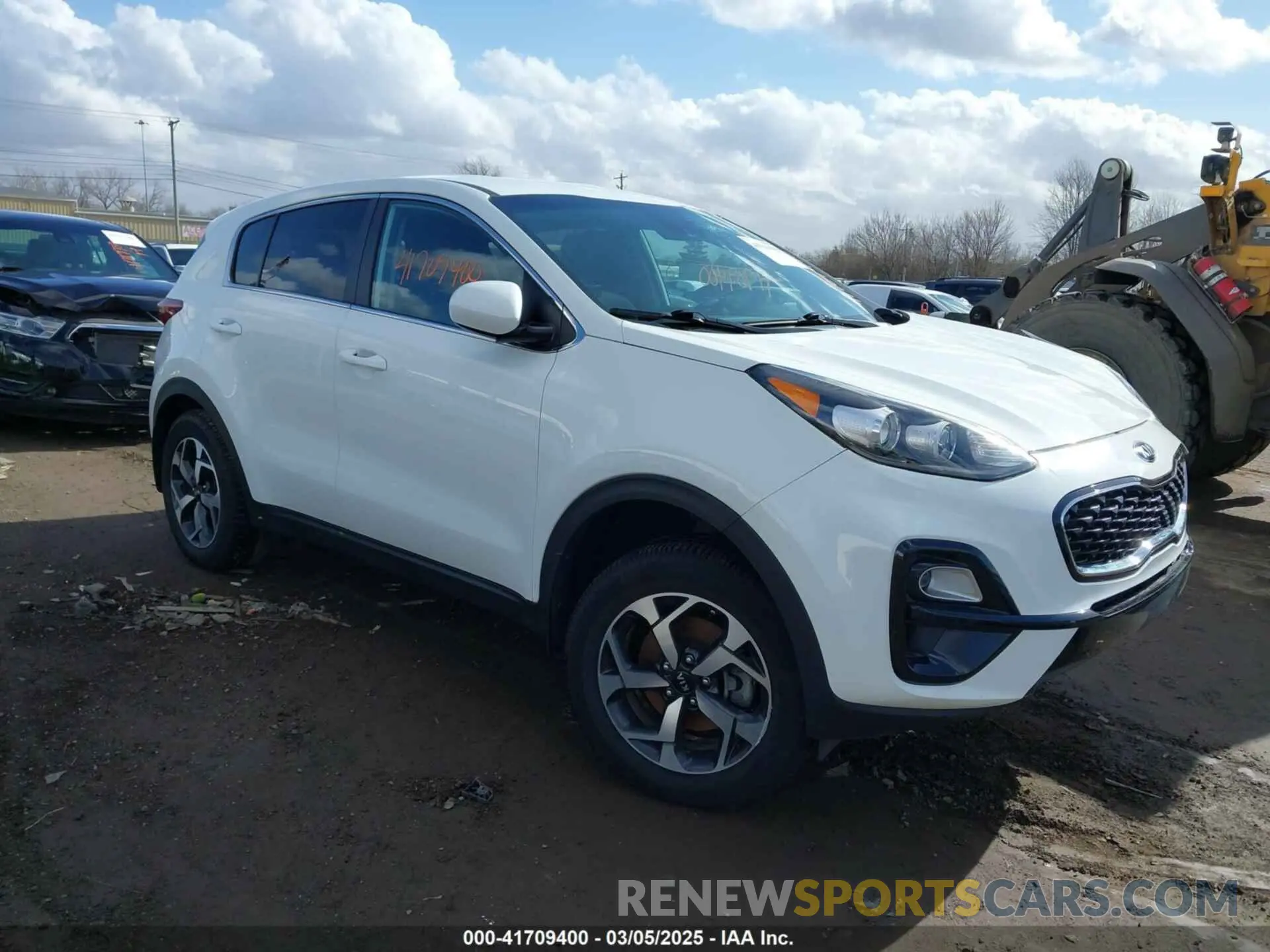 1 Photograph of a damaged car KNDPMCAC7L7811576 KIA SPORTAGE 2020