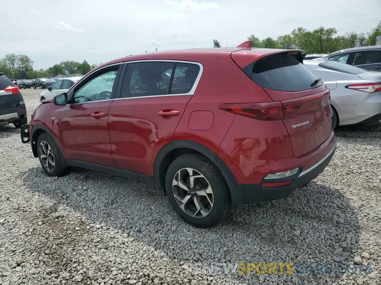 2 Photograph of a damaged car KNDPMCAC7L7837384 KIA SPORTAGE 2020