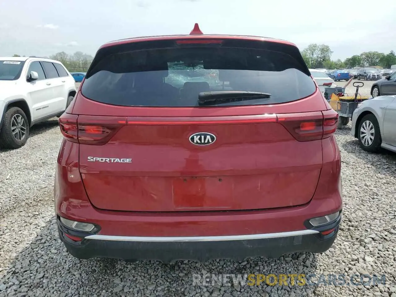 6 Photograph of a damaged car KNDPMCAC7L7837384 KIA SPORTAGE 2020