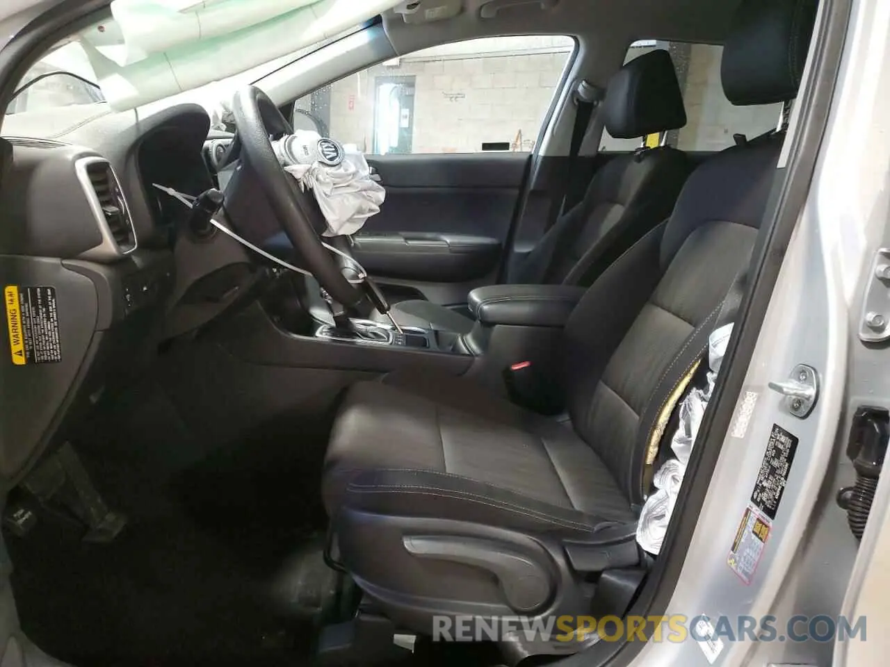 7 Photograph of a damaged car KNDPMCAC8L7661090 KIA SPORTAGE 2020