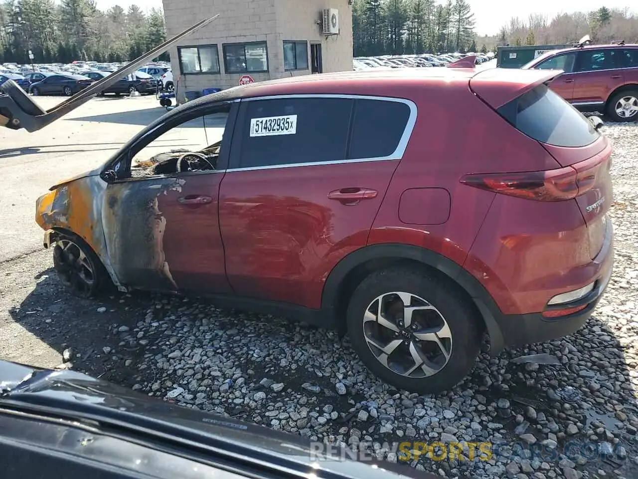 2 Photograph of a damaged car KNDPMCAC8L7729212 KIA SPORTAGE 2020