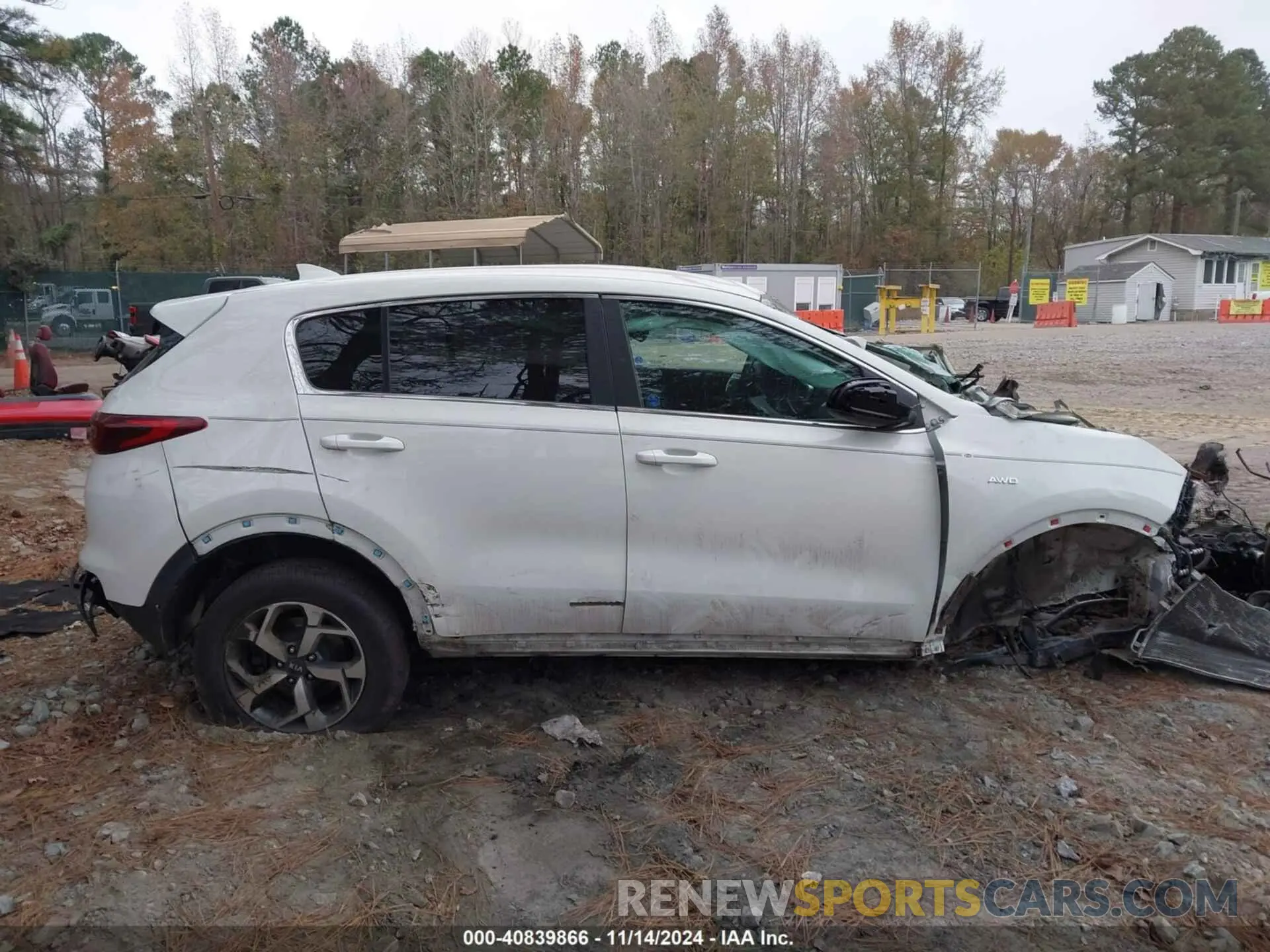 14 Photograph of a damaged car KNDPMCAC8L7811201 KIA SPORTAGE 2020
