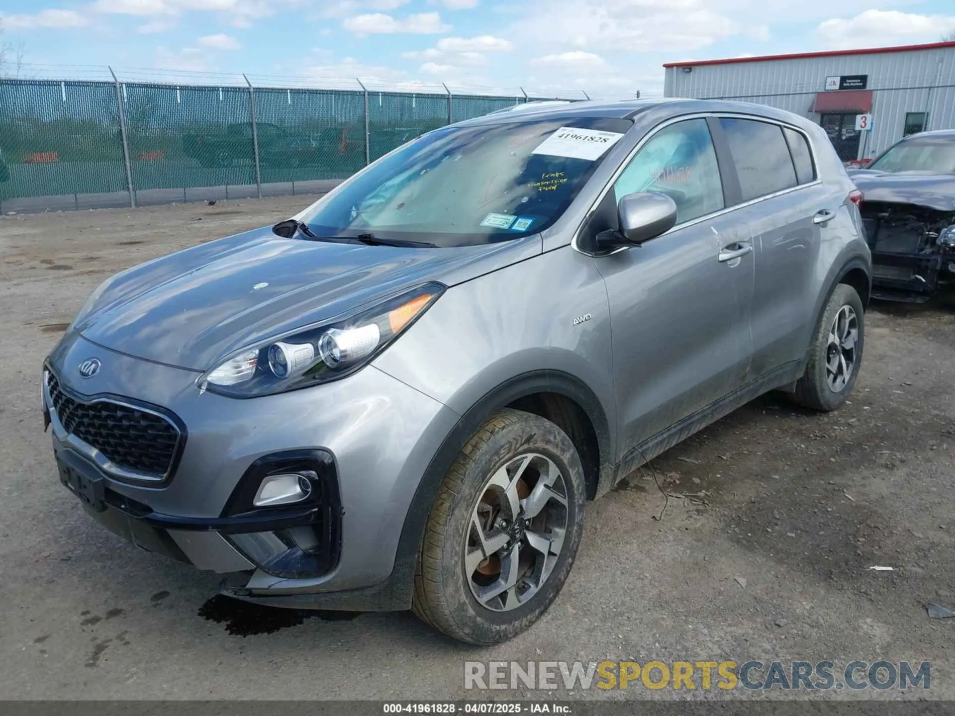 2 Photograph of a damaged car KNDPMCAC9L7629569 KIA SPORTAGE 2020