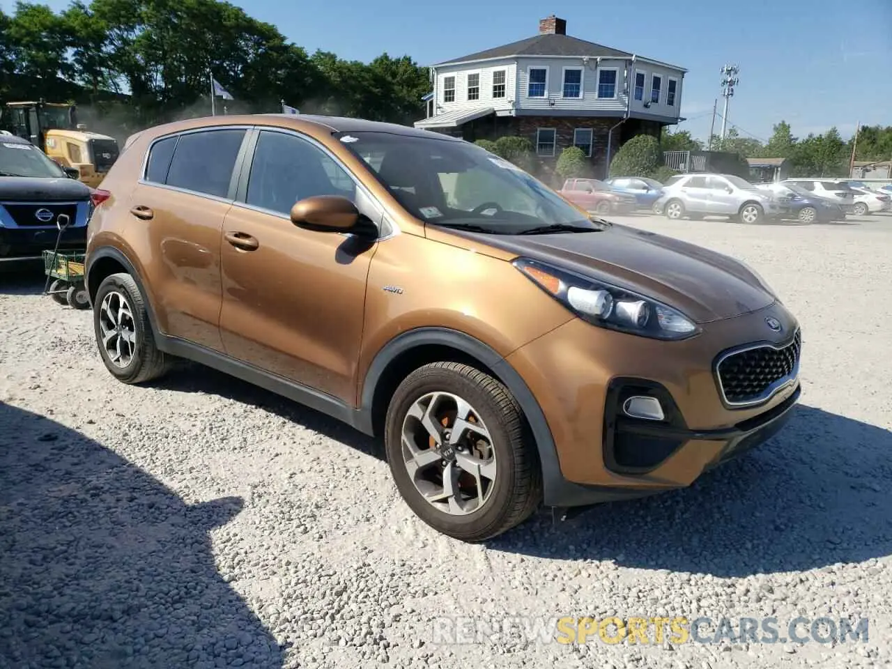 4 Photograph of a damaged car KNDPMCAC9L7640247 KIA SPORTAGE 2020