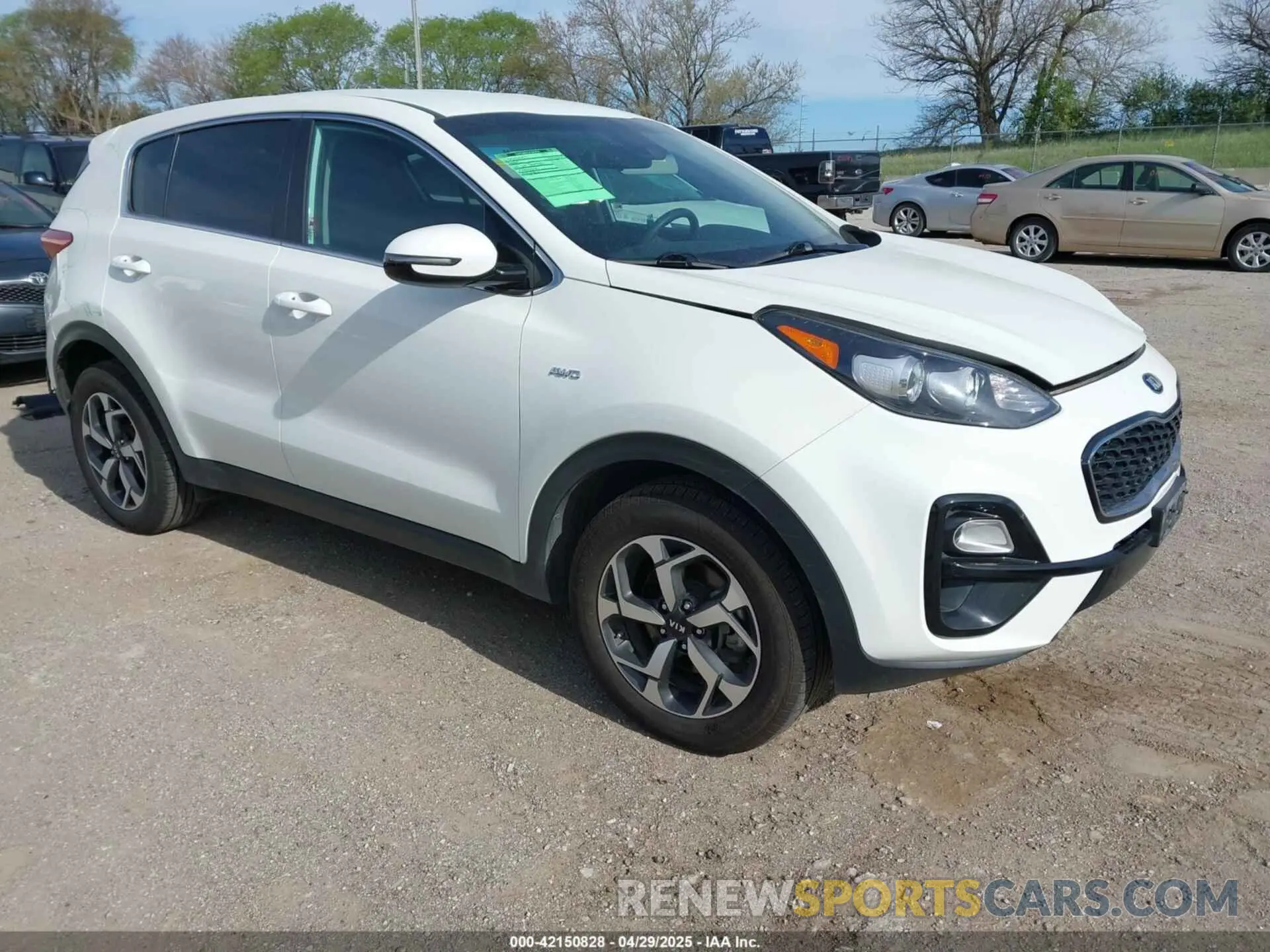 1 Photograph of a damaged car KNDPMCAC9L7836379 KIA SPORTAGE 2020