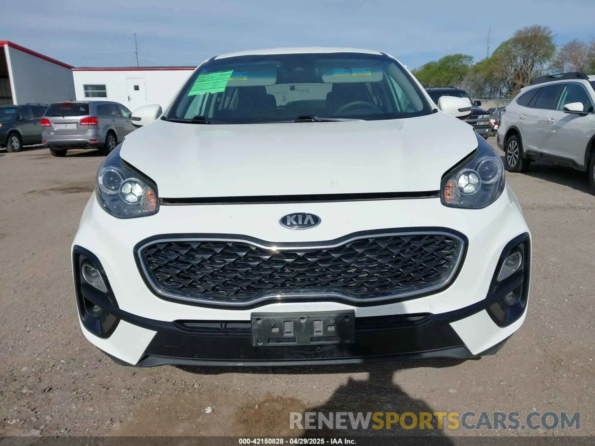 13 Photograph of a damaged car KNDPMCAC9L7836379 KIA SPORTAGE 2020