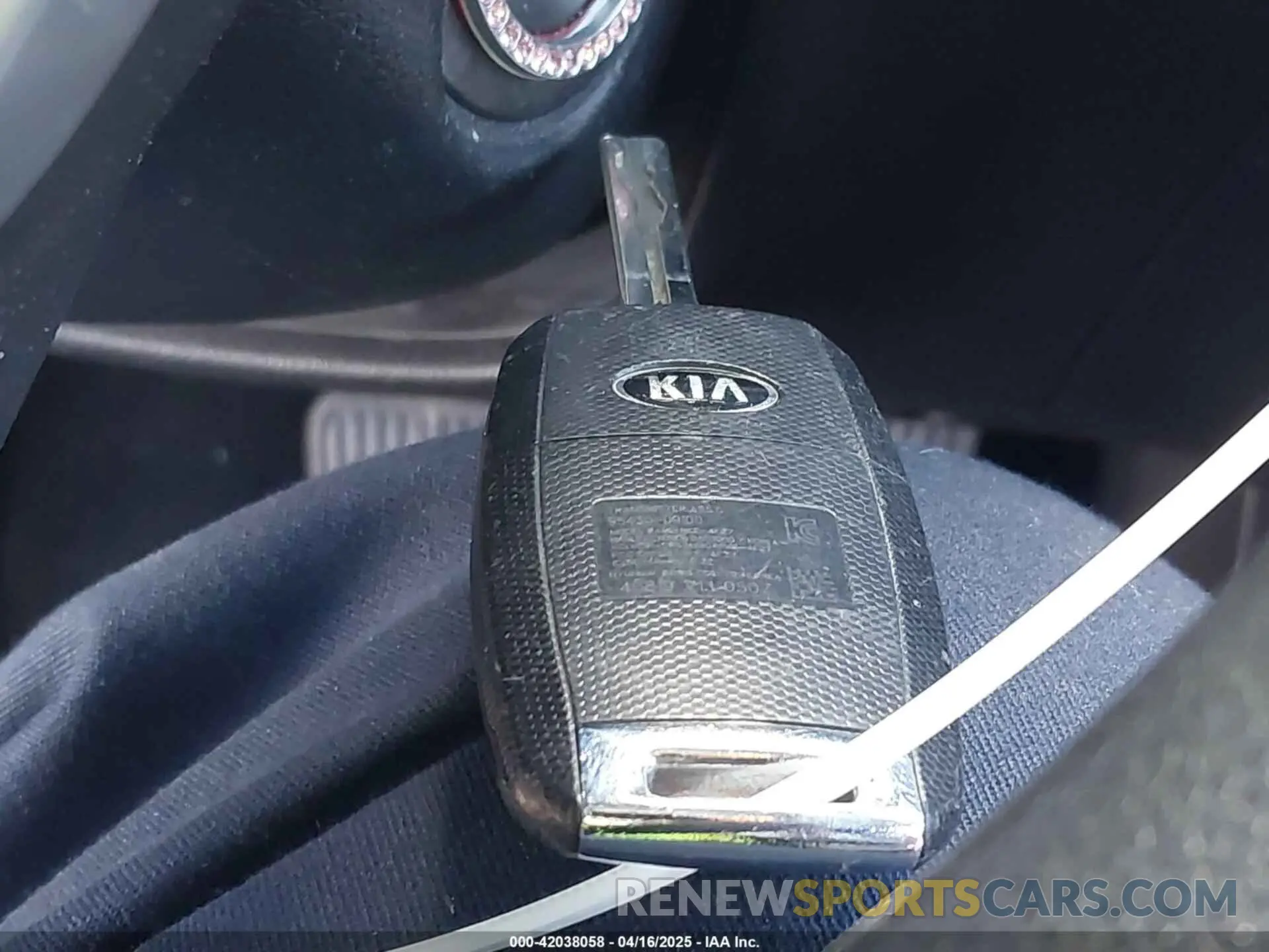 11 Photograph of a damaged car KNDPMCACXL7676609 KIA SPORTAGE 2020