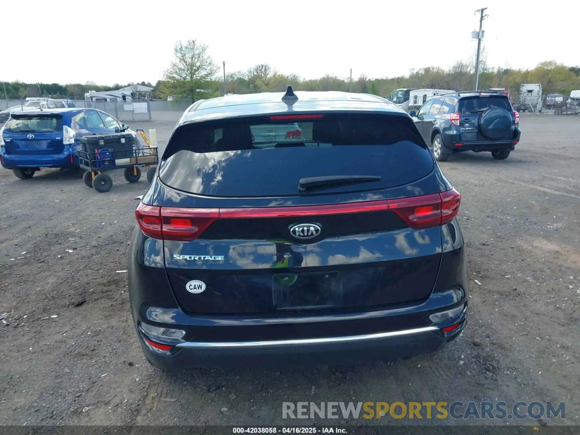 16 Photograph of a damaged car KNDPMCACXL7676609 KIA SPORTAGE 2020