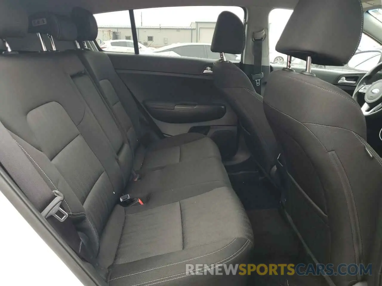 11 Photograph of a damaged car KNDPMCACXL7717952 KIA SPORTAGE 2020