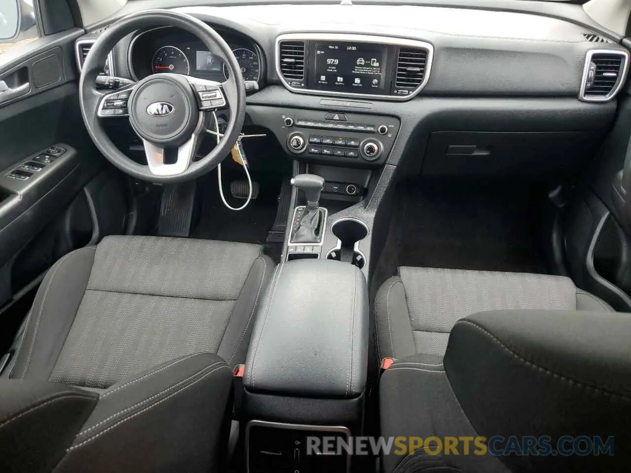 8 Photograph of a damaged car KNDPMCACXL7717952 KIA SPORTAGE 2020