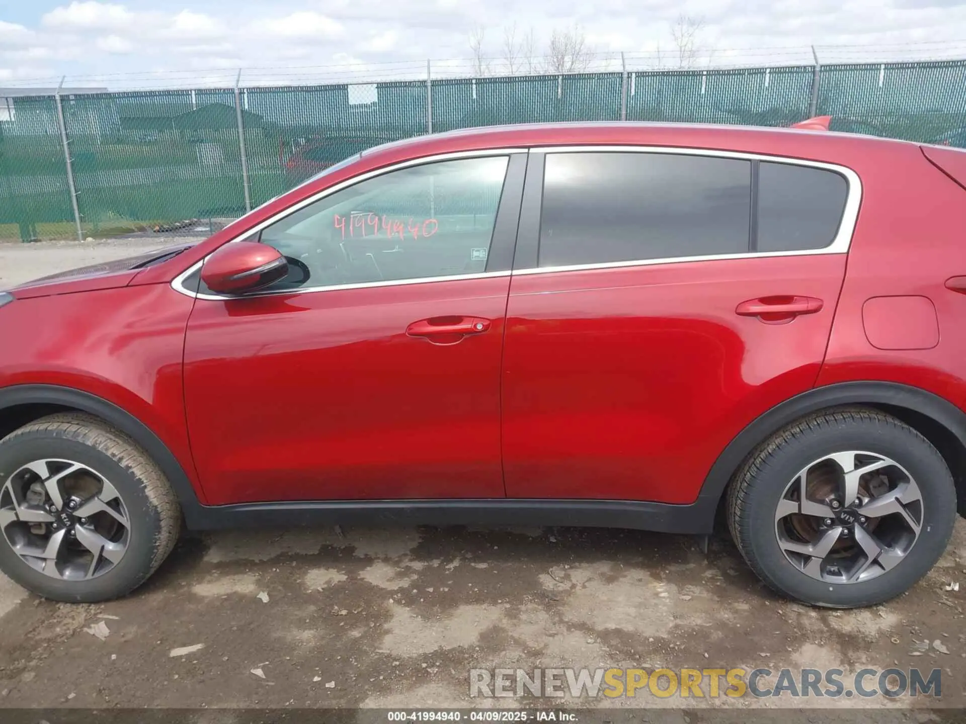 14 Photograph of a damaged car KNDPMCACXL7807859 KIA SPORTAGE 2020