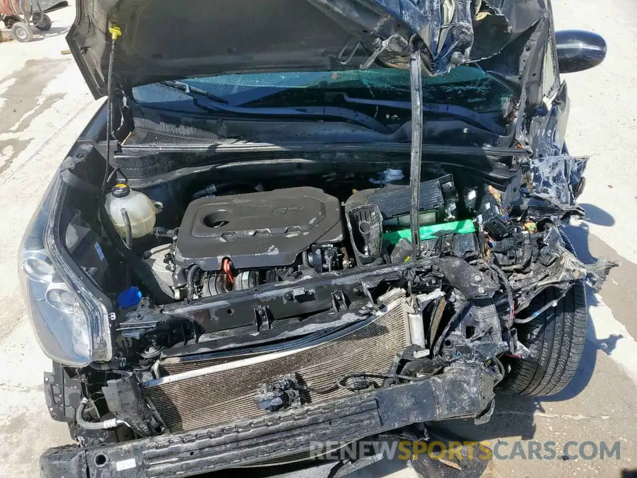12 Photograph of a damaged car KNDPN3AC2L7806105 KIA SPORTAGE 2020
