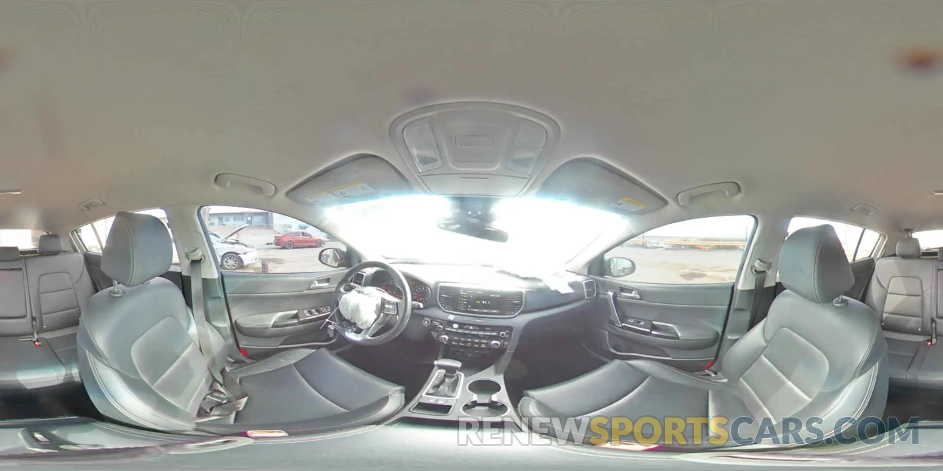 14 Photograph of a damaged car KNDPN3AC2L7811451 KIA SPORTAGE 2020