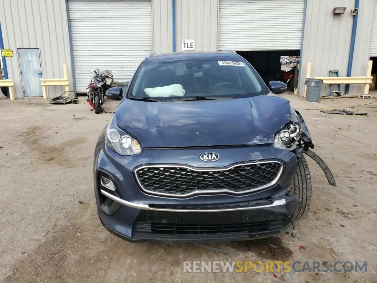 5 Photograph of a damaged car KNDPN3AC2L7811451 KIA SPORTAGE 2020