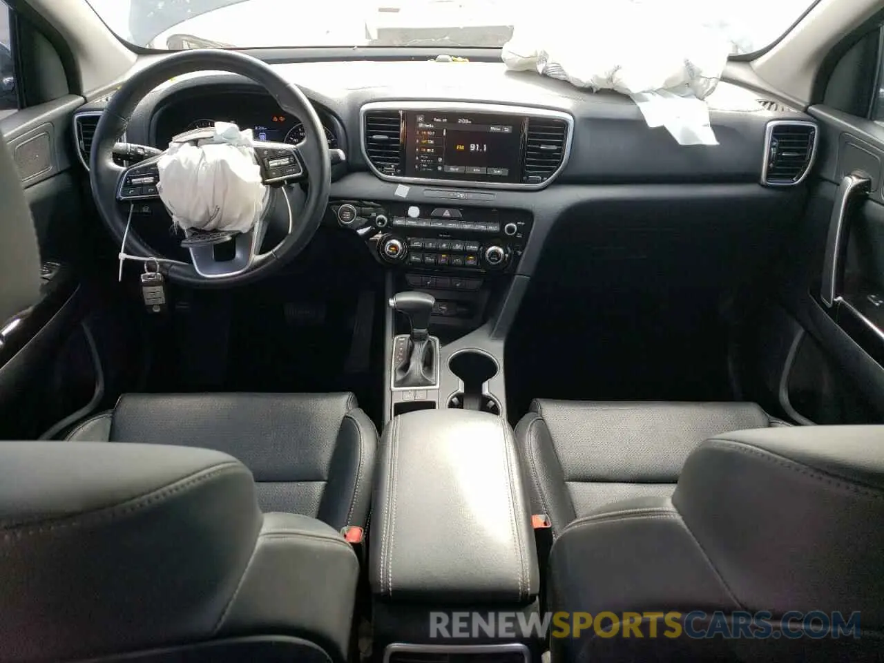 8 Photograph of a damaged car KNDPN3AC2L7811451 KIA SPORTAGE 2020