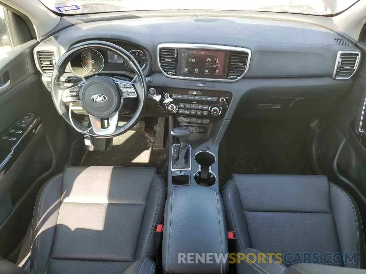 8 Photograph of a damaged car KNDPN3AC3L7702030 KIA SPORTAGE 2020