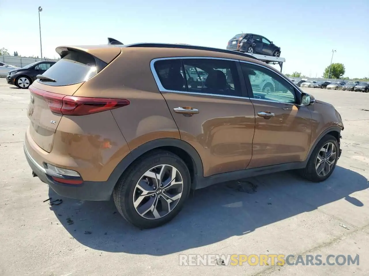 3 Photograph of a damaged car KNDPN3AC4L7641853 KIA SPORTAGE 2020