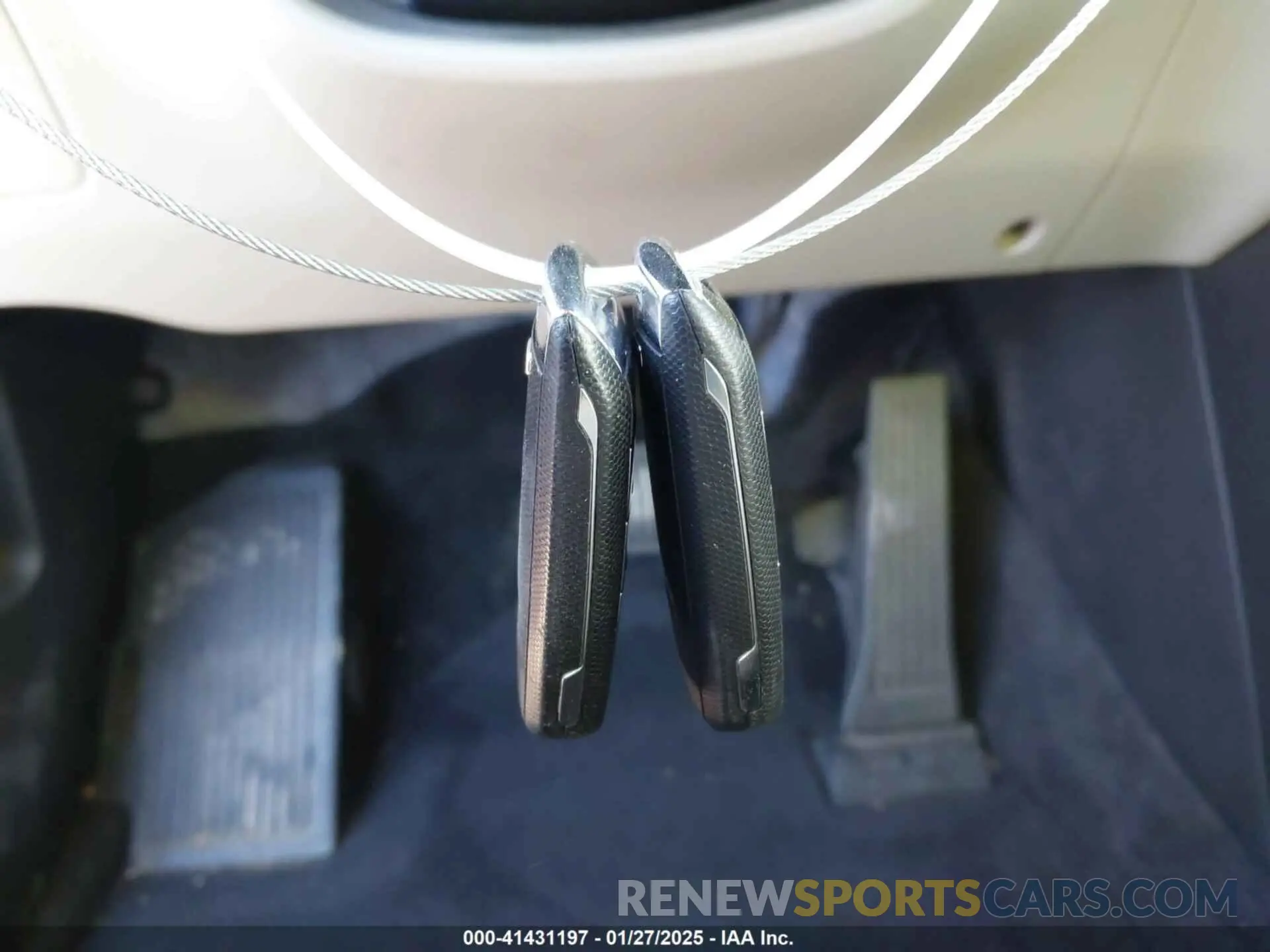 11 Photograph of a damaged car KNDPN3AC5L7739449 KIA SPORTAGE 2020