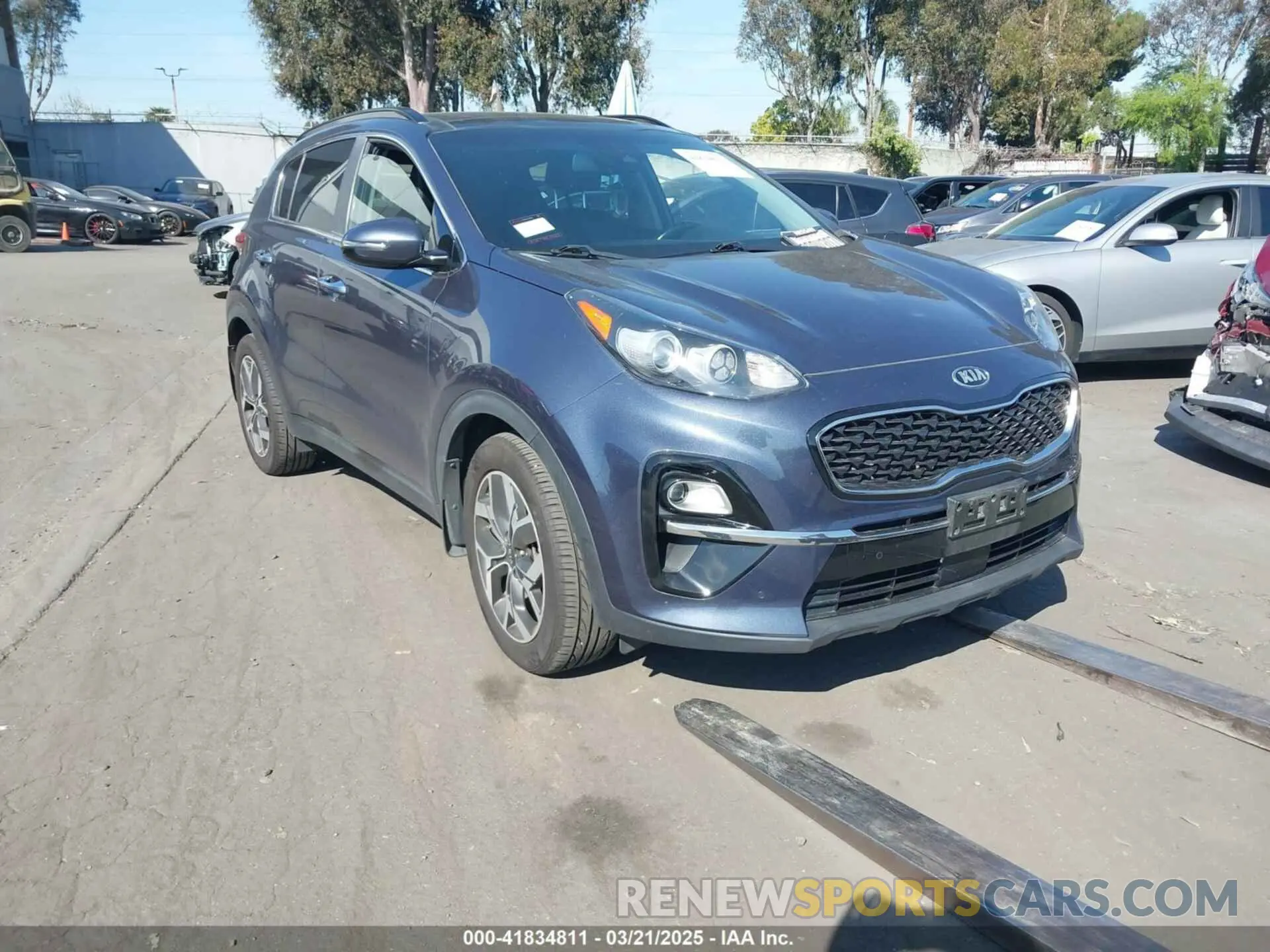 1 Photograph of a damaged car KNDPN3AC6L7691668 KIA SPORTAGE 2020