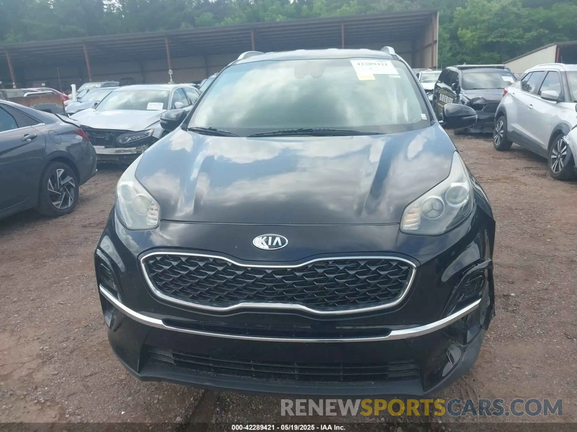 12 Photograph of a damaged car KNDPN3AC7L7676225 KIA SPORTAGE 2020