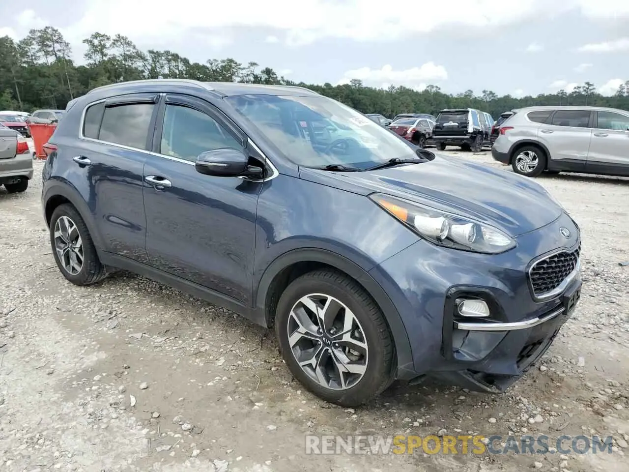 4 Photograph of a damaged car KNDPN3AC7L7693820 KIA SPORTAGE 2020