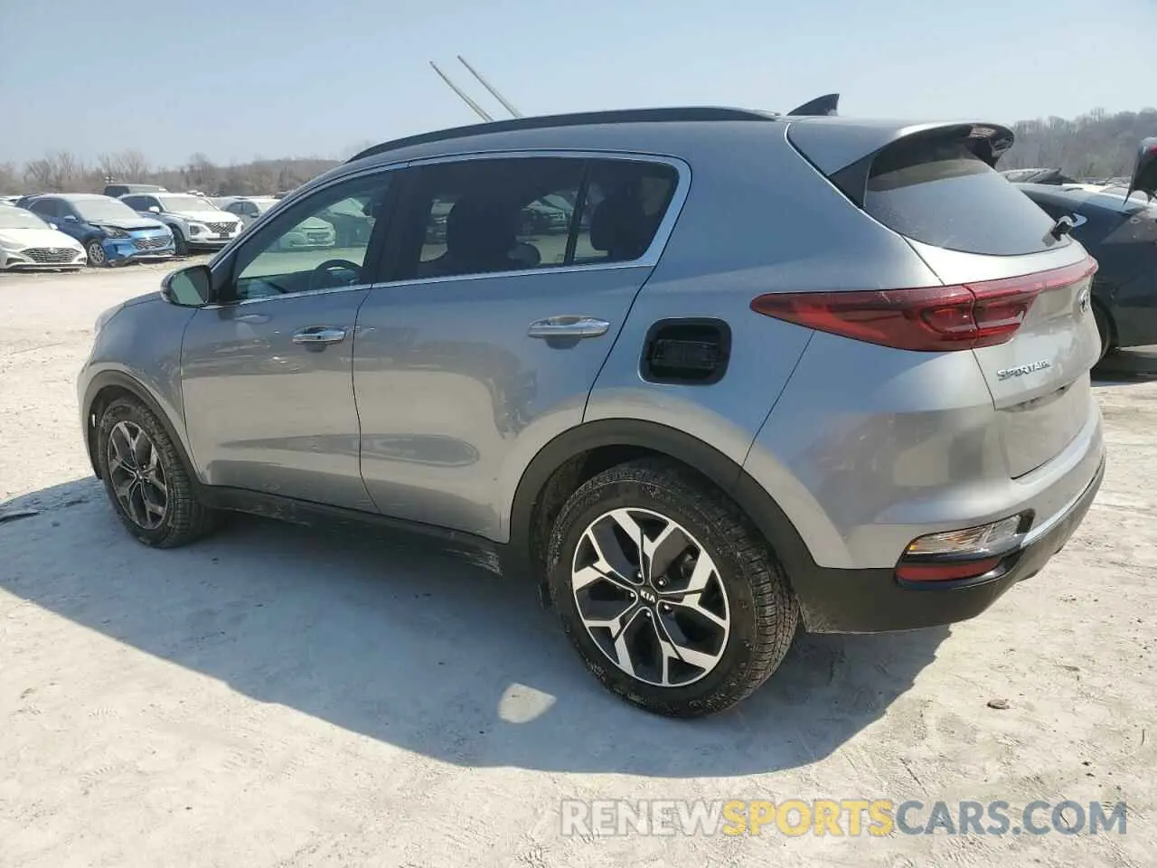 2 Photograph of a damaged car KNDPN3AC7L7745995 KIA SPORTAGE 2020
