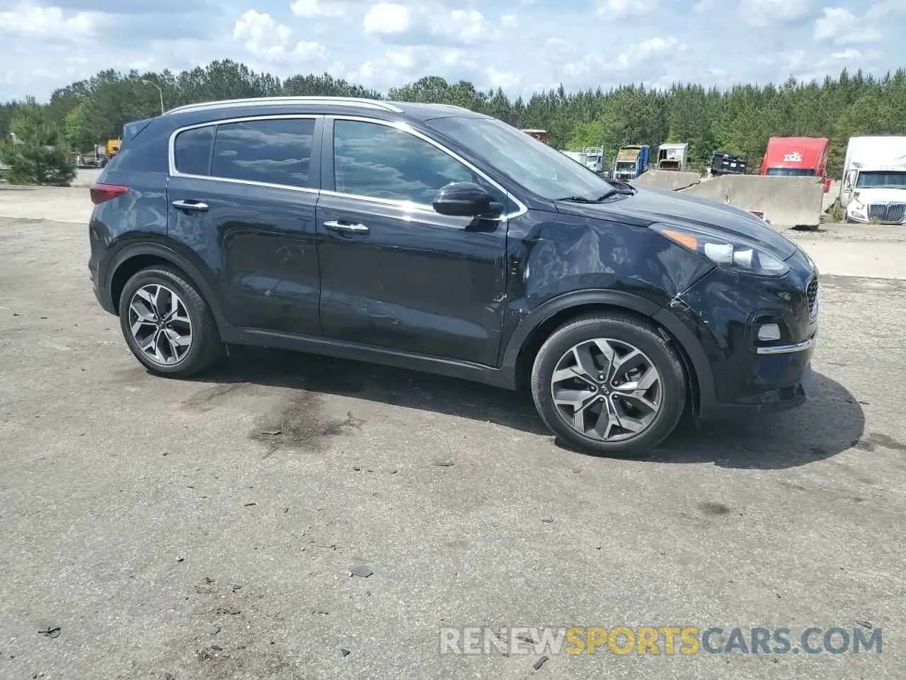 4 Photograph of a damaged car KNDPN3AC9L7702890 KIA SPORTAGE 2020