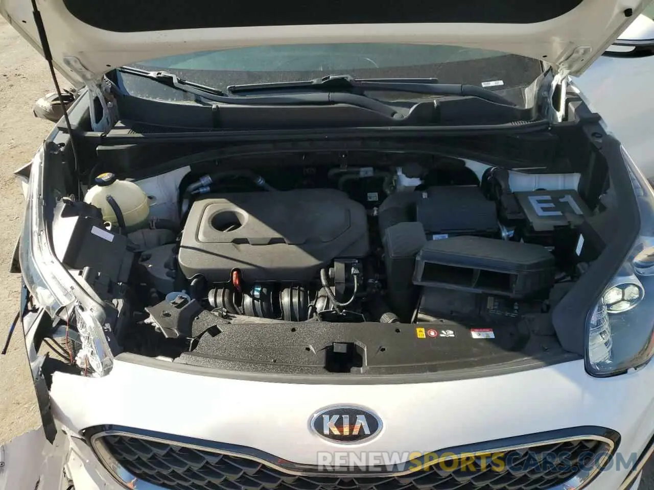 12 Photograph of a damaged car KNDPN3AC9L7822575 KIA SPORTAGE 2020