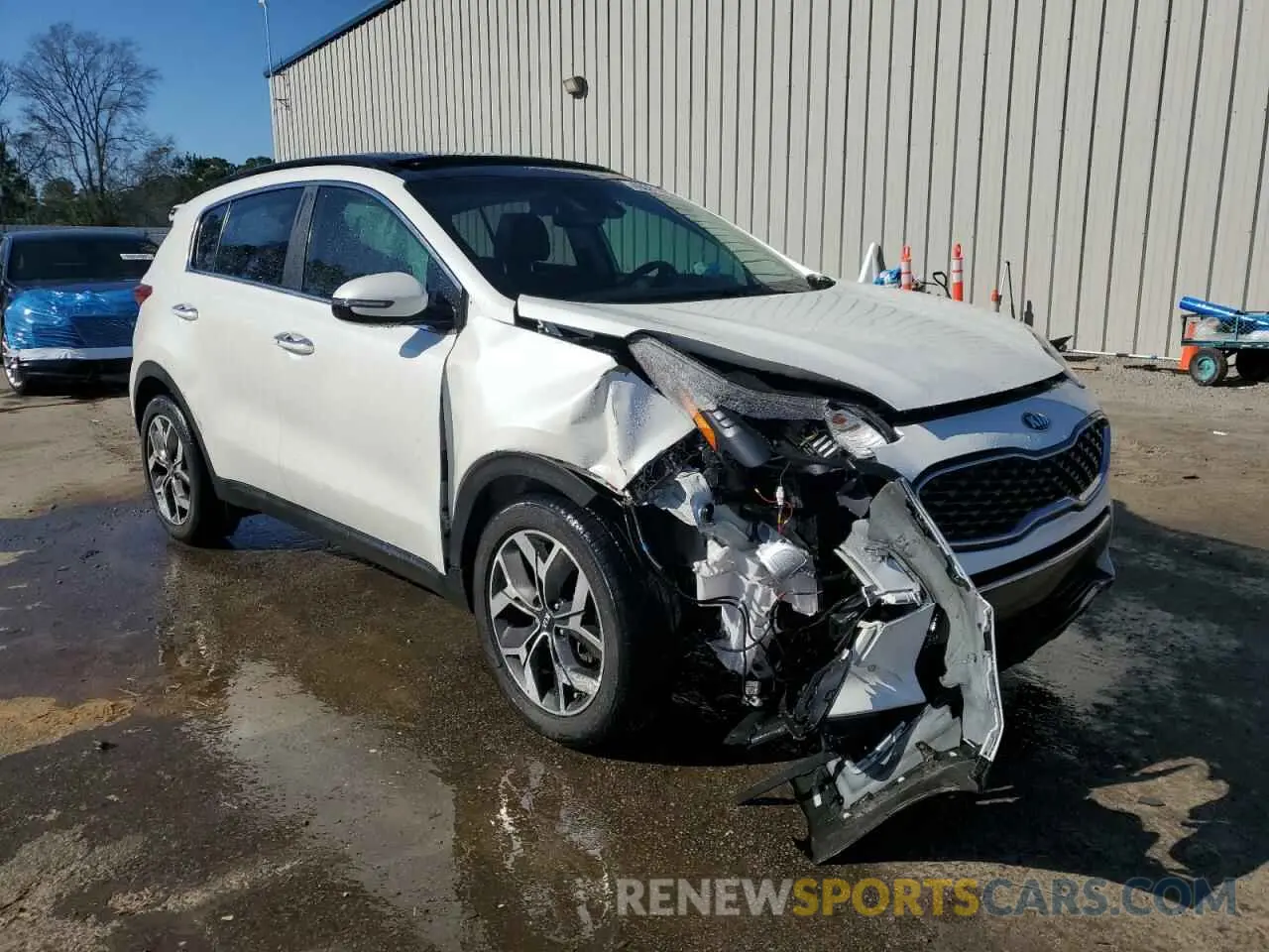 4 Photograph of a damaged car KNDPN3AC9L7822575 KIA SPORTAGE 2020