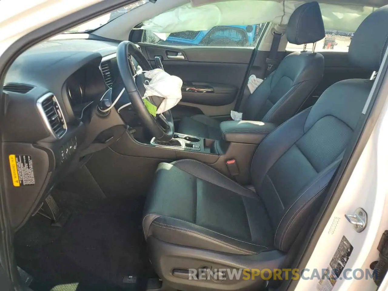 7 Photograph of a damaged car KNDPN3AC9L7822575 KIA SPORTAGE 2020