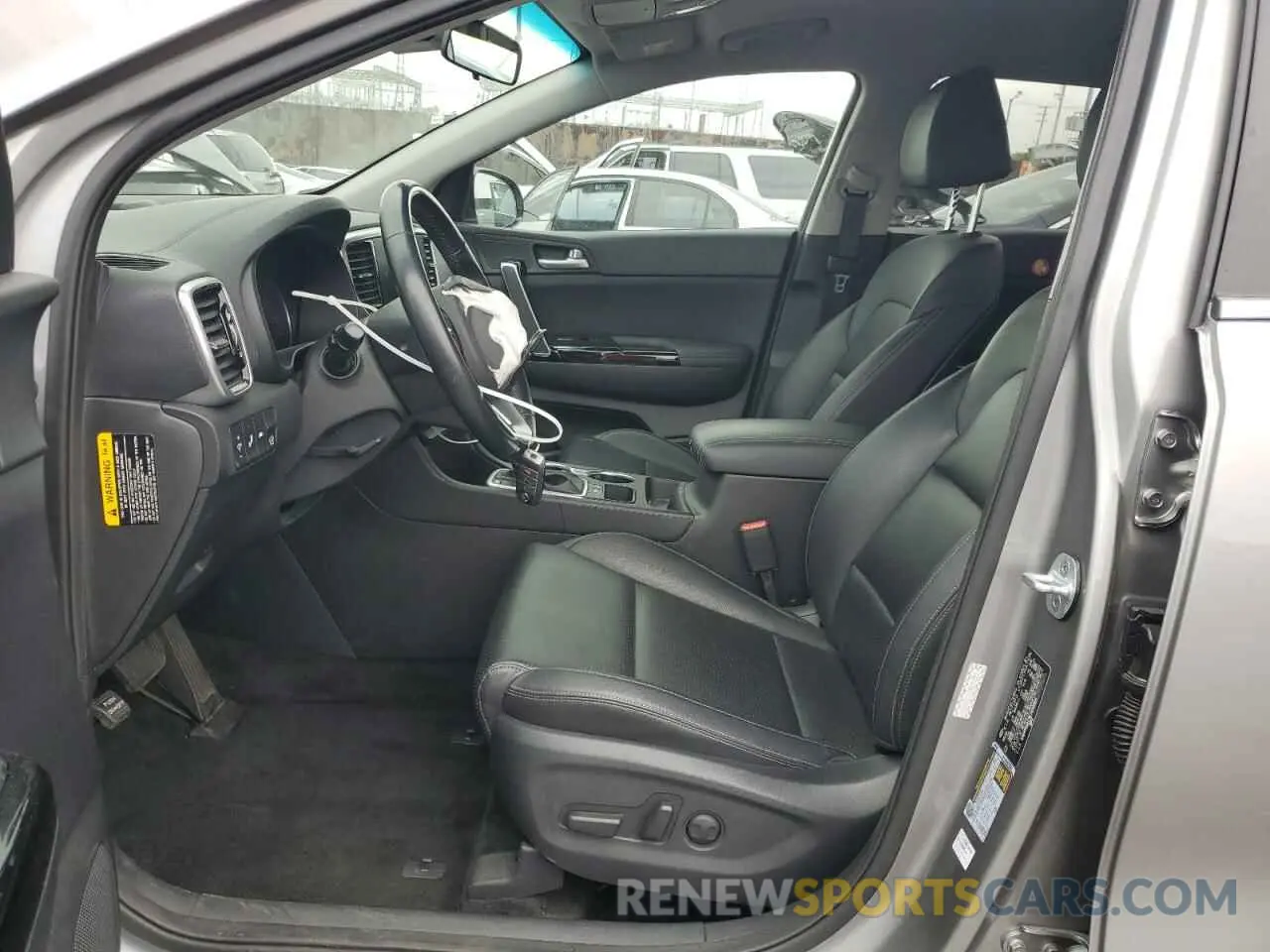 7 Photograph of a damaged car KNDPN3ACXL7691866 KIA SPORTAGE 2020
