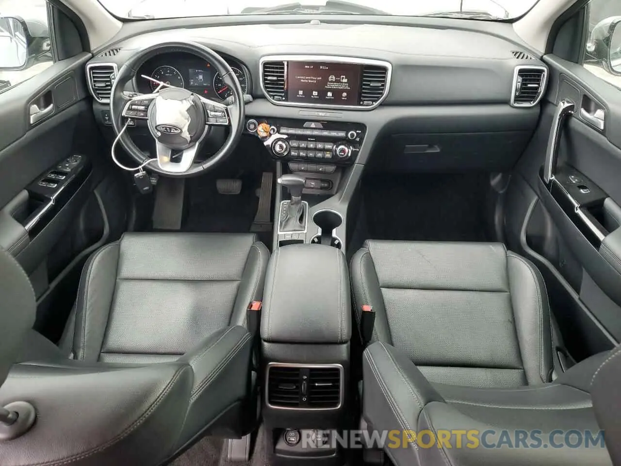 8 Photograph of a damaged car KNDPN3ACXL7691866 KIA SPORTAGE 2020