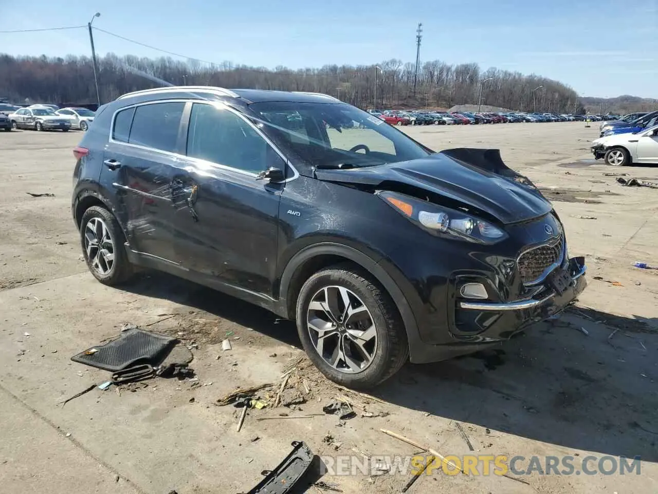 4 Photograph of a damaged car KNDPNCAC3L7726392 KIA SPORTAGE 2020