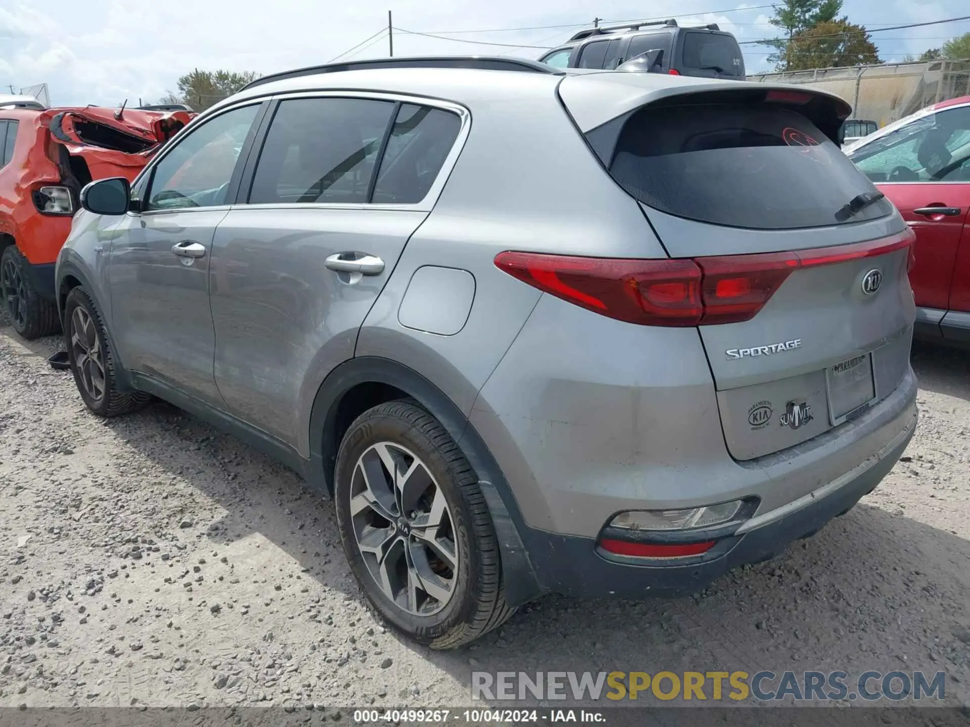 3 Photograph of a damaged car KNDPNCAC5L7644082 KIA SPORTAGE 2020