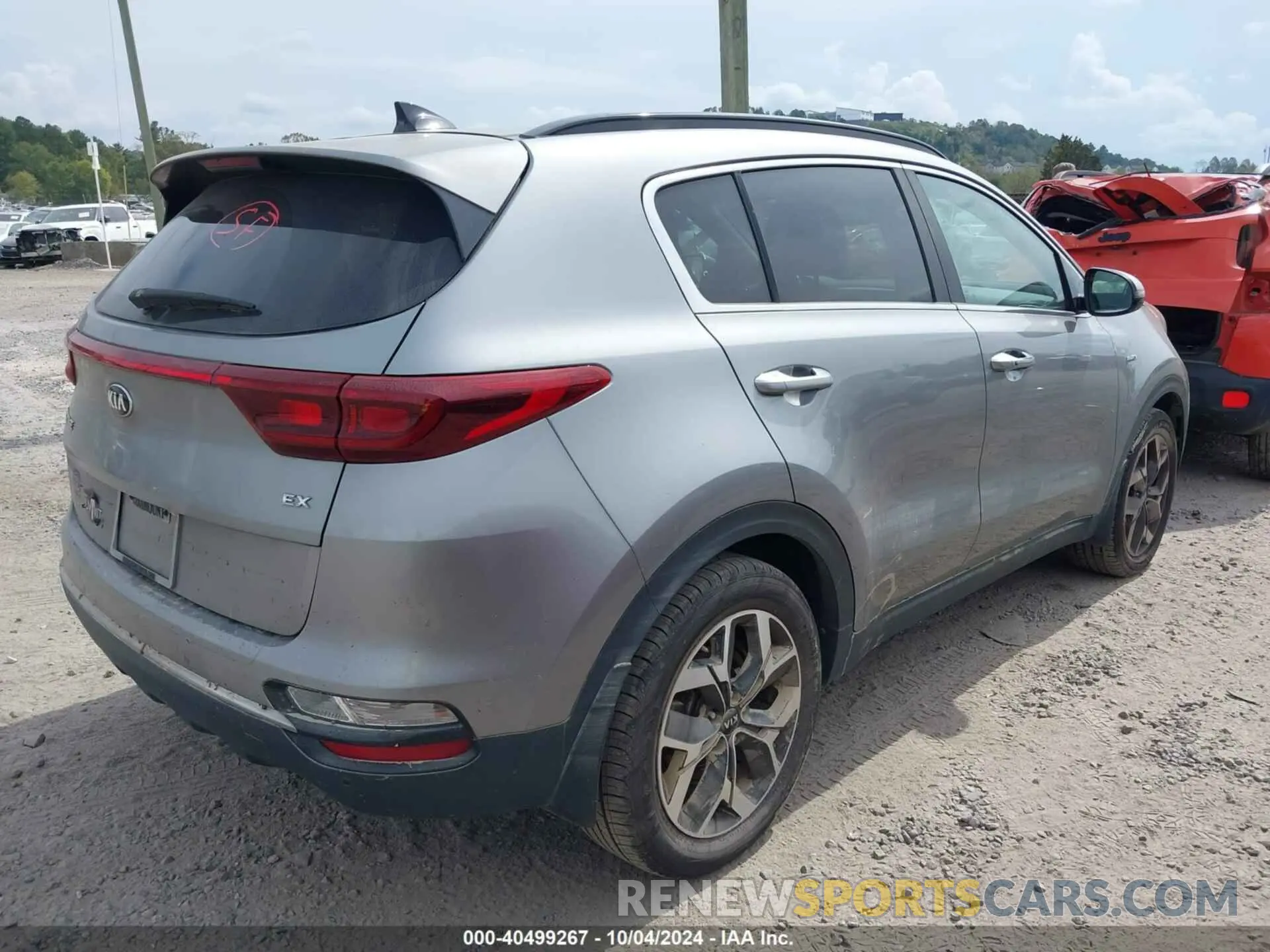 4 Photograph of a damaged car KNDPNCAC5L7644082 KIA SPORTAGE 2020