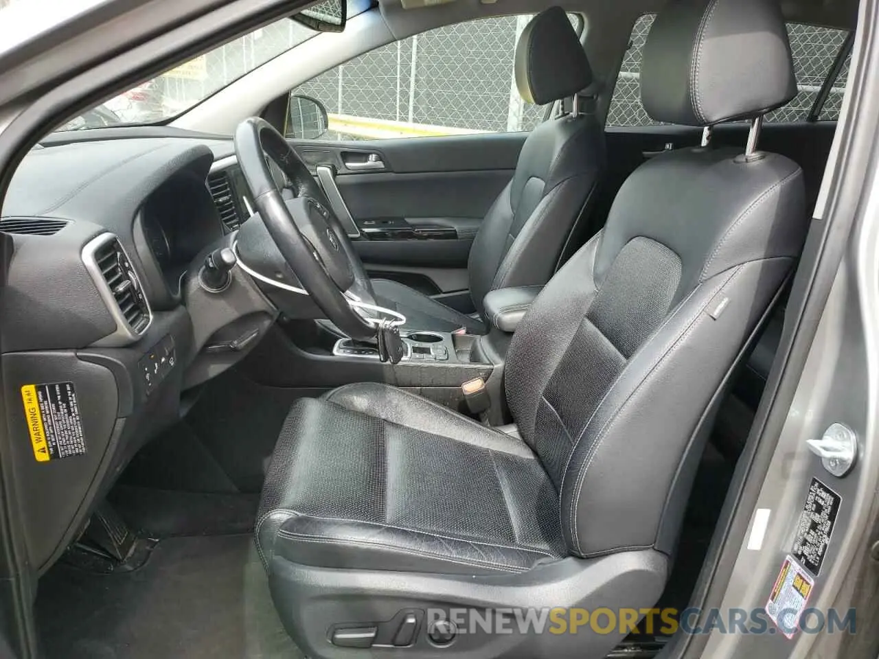 7 Photograph of a damaged car KNDPNCAC5L7701218 KIA SPORTAGE 2020