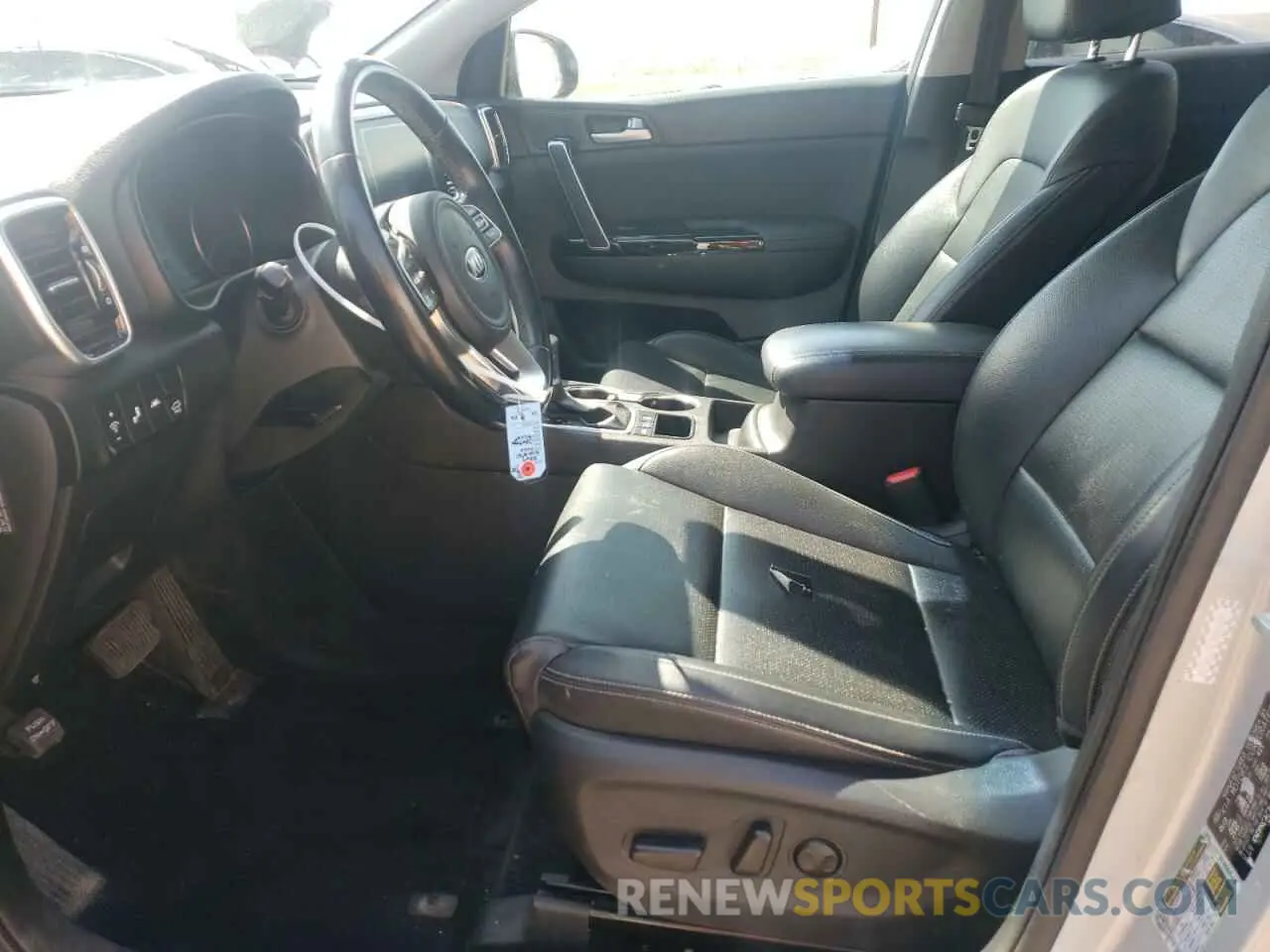 7 Photograph of a damaged car KNDPNCAC7L7705139 KIA SPORTAGE 2020