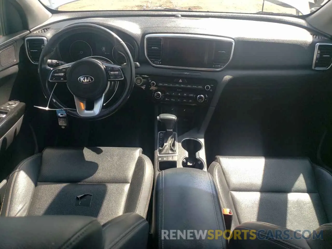 8 Photograph of a damaged car KNDPNCAC7L7705139 KIA SPORTAGE 2020