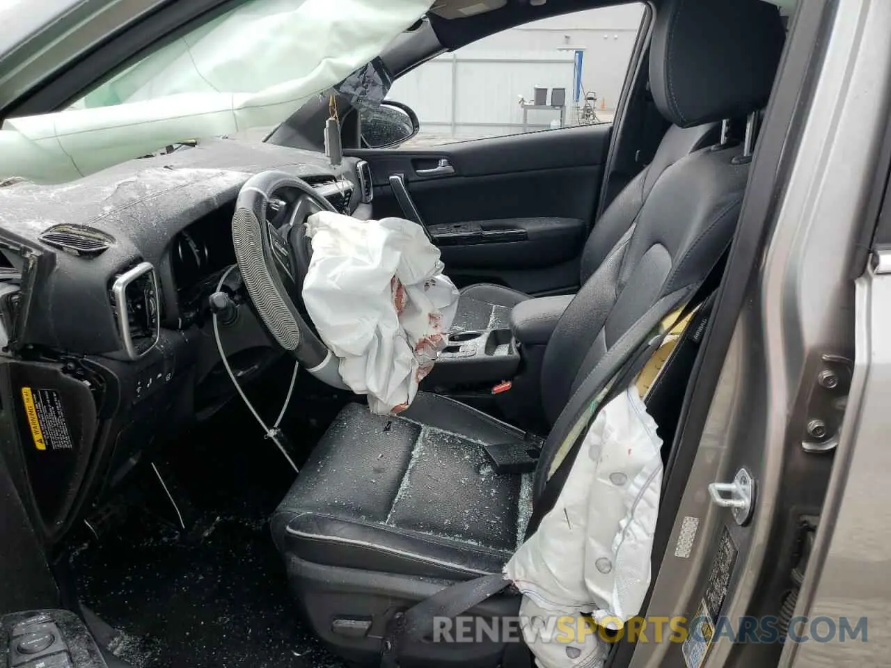 7 Photograph of a damaged car KNDPR3A66L7667921 KIA SPORTAGE 2020