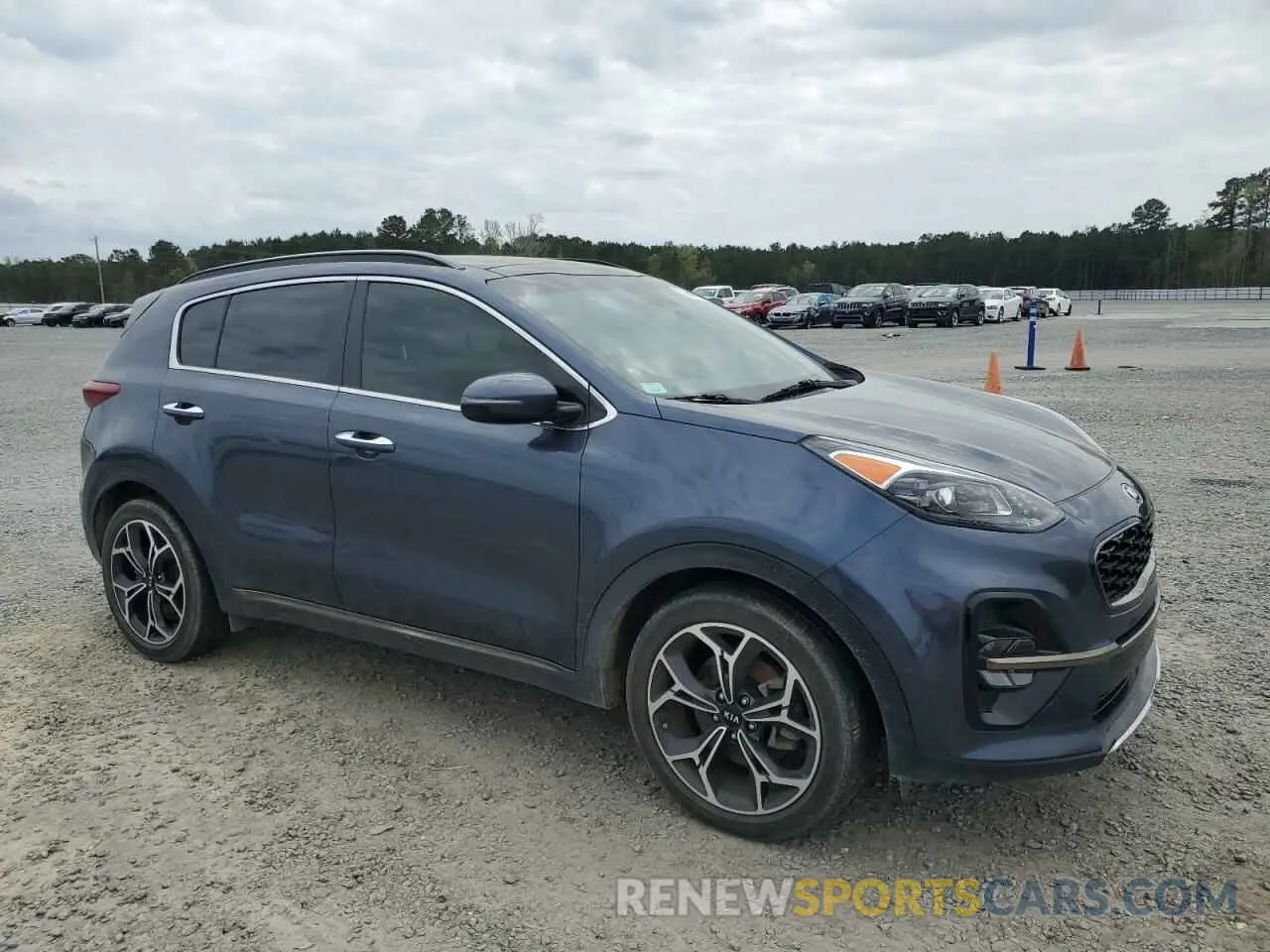 4 Photograph of a damaged car KNDPR3A6XL7745391 KIA SPORTAGE 2020