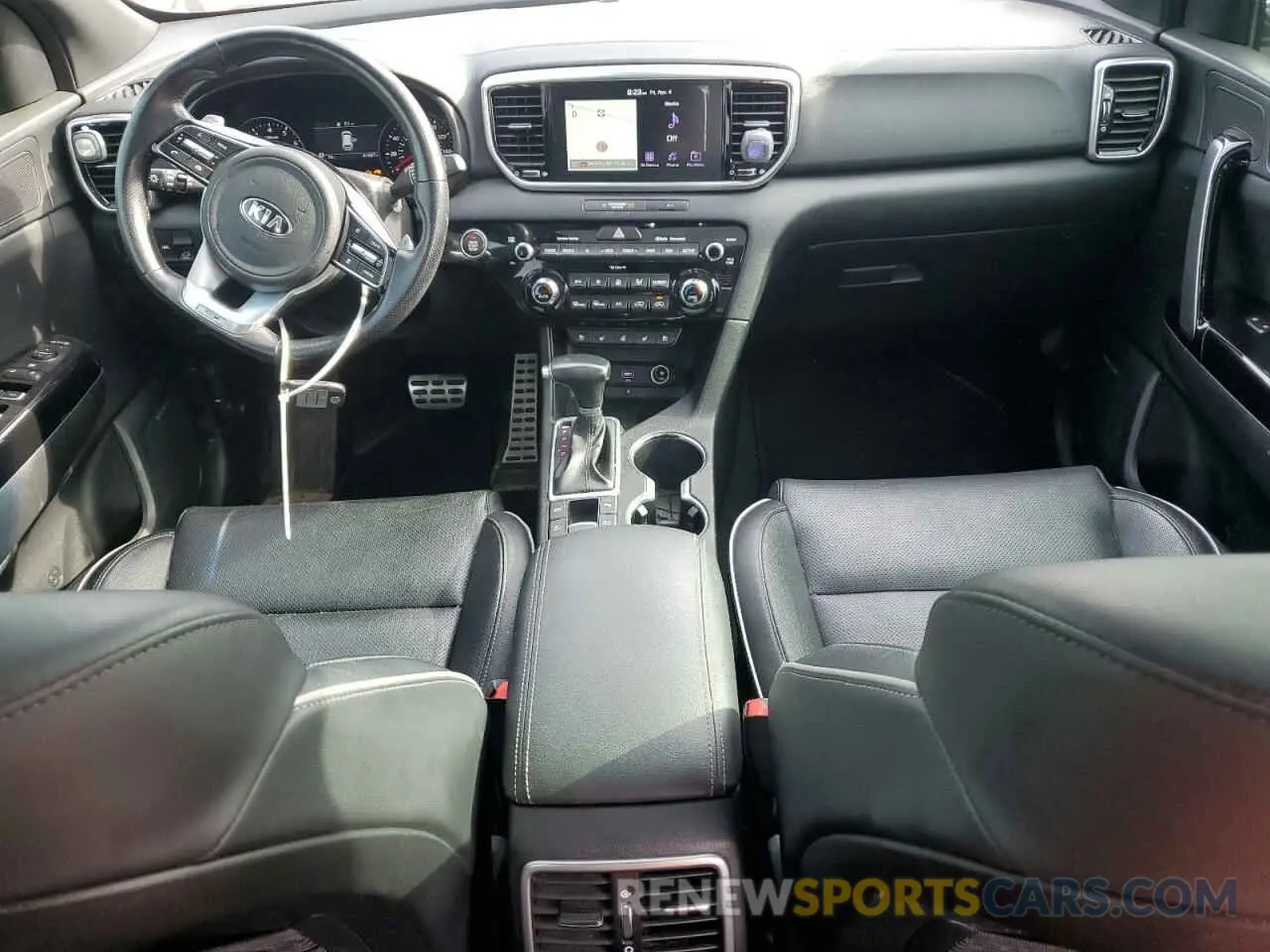 8 Photograph of a damaged car KNDPR3A6XL7745391 KIA SPORTAGE 2020
