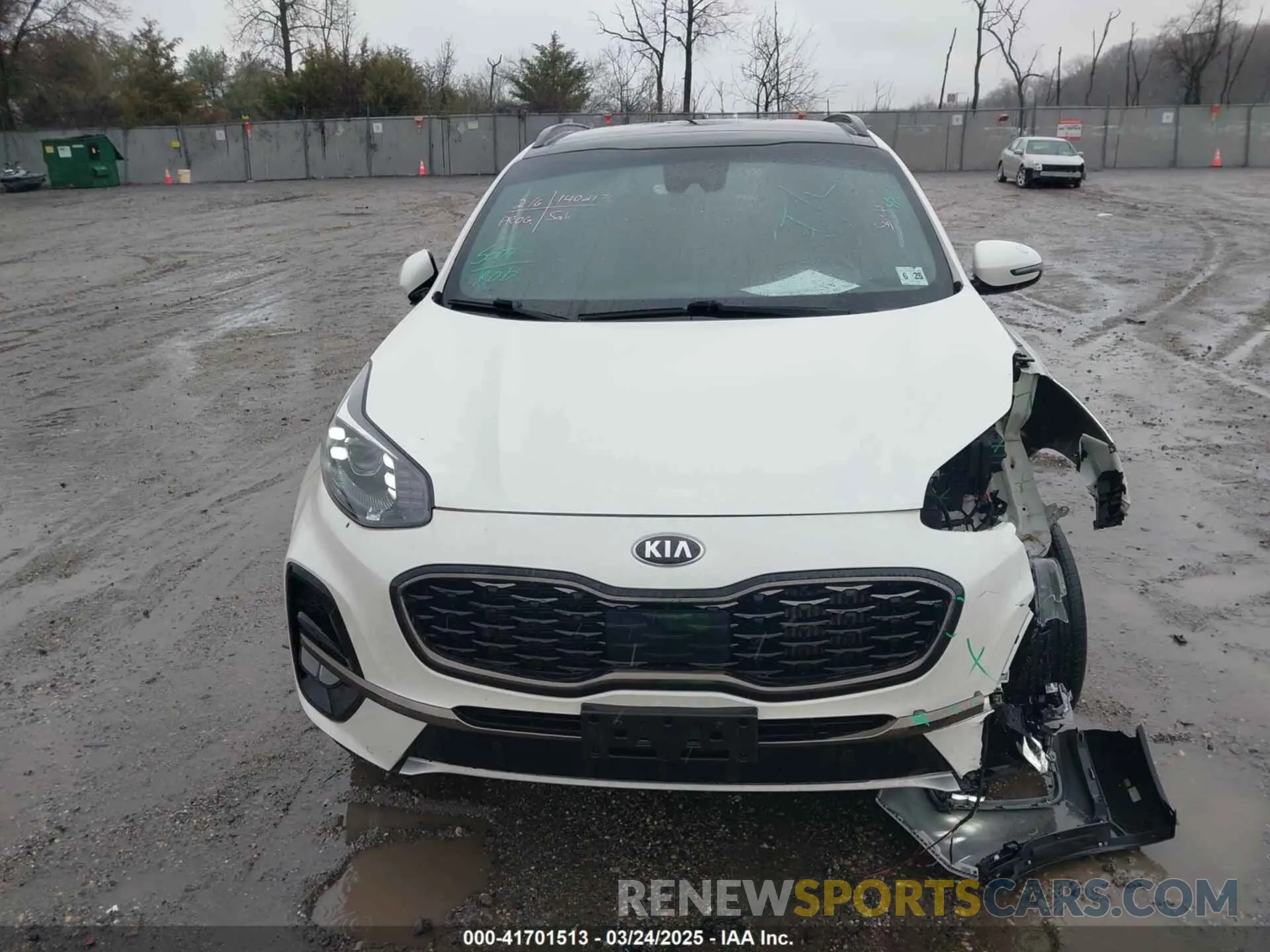 12 Photograph of a damaged car KNDPRCA60L7829607 KIA SPORTAGE 2020