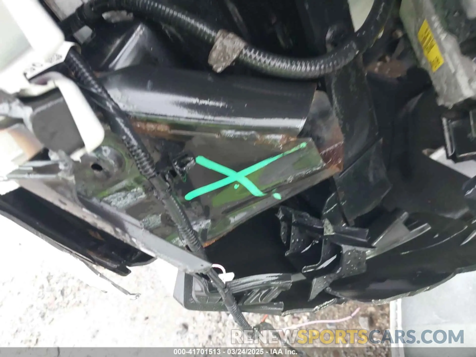 19 Photograph of a damaged car KNDPRCA60L7829607 KIA SPORTAGE 2020