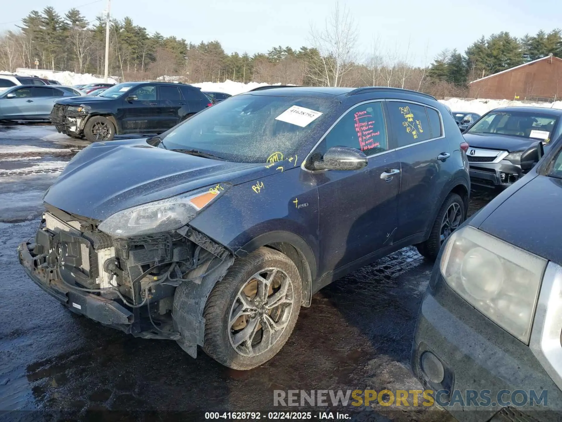 14 Photograph of a damaged car KNDPRCA61L7833990 KIA SPORTAGE 2020