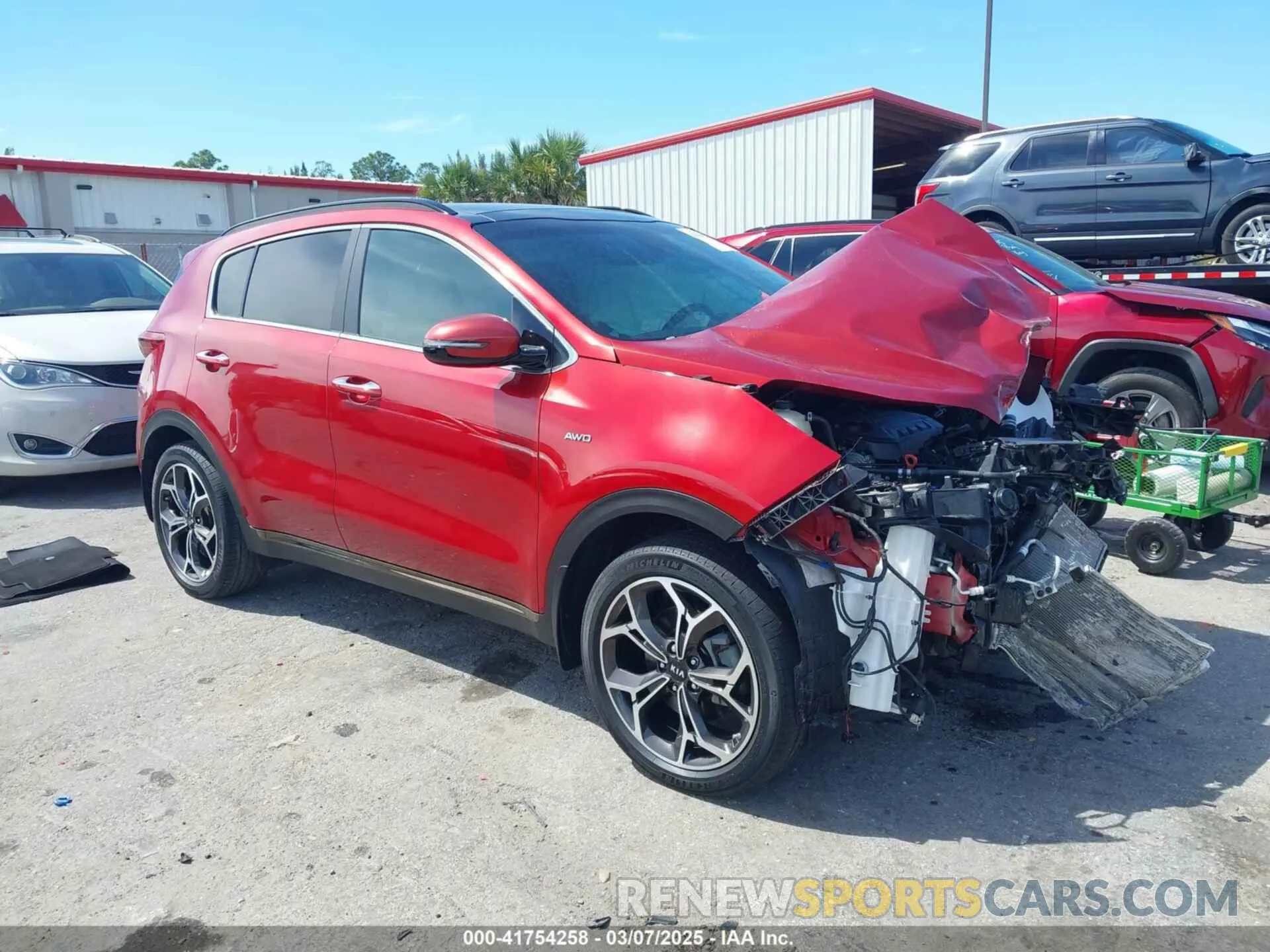 1 Photograph of a damaged car KNDPRCA63L7803146 KIA SPORTAGE 2020